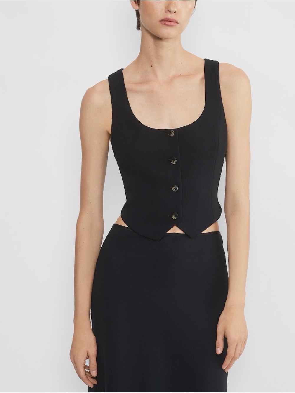 Aritzia Wilfred Rocco Vest in Black
